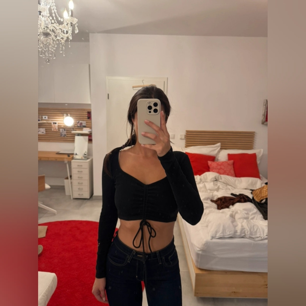 Zara Long Sleeve Ribbed Cinched Tie Front Crop Top